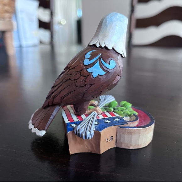 Jim Shore Eagle Sculpture in Brown, White & Blue - Picture 3 of 5